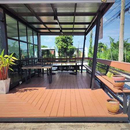 T-Nee Hotel@Udon Udon Thani Extérieur photo